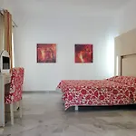 Szálloda Narges Alikí
