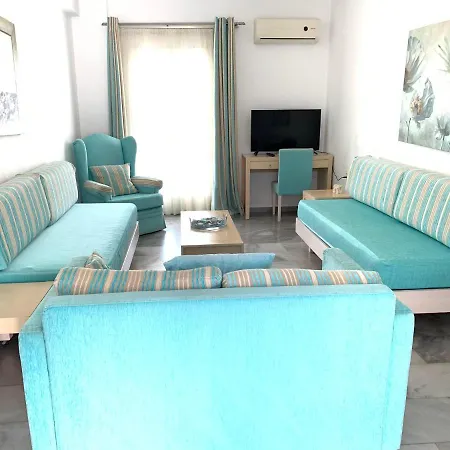 Hotel Narges 4*