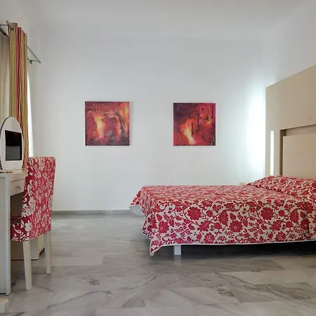 Hotell Narges Alikí