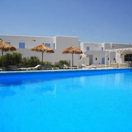 Narges Hotel 4*