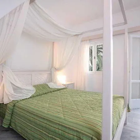 Narges Hotel