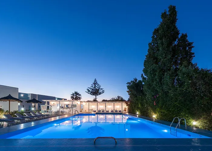 ホテル Narges Alikí